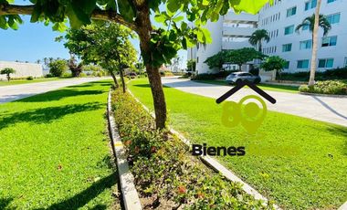 Departamento en venta de 5 recámaras en playa con cancha de tenis y pádel