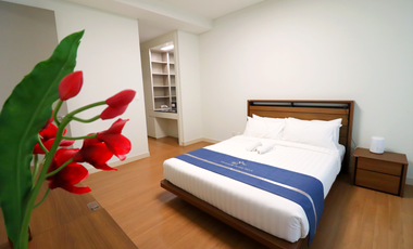 FOR RENT : 2 Bedroom Condo Unit