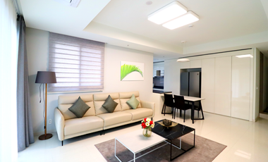 FOR RENT : 2 Bedroom Condo Unit