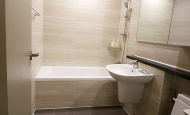 FOR RENT : 2 Bedroom Condo Unit