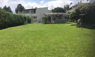 VENTA CASA INDEPENDIENTE URB. COLEGIO DE MÉDICOS SECTOR LA SALLE