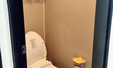 【RUSH SALE! 】1BR Condo for Sale at 8 Newtown Boulevard in Lapu-Lapu City, Cebu