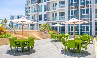 【RUSH SALE! 】1BR Condo for Sale at 8 Newtown Boulevard in Lapu-Lapu City, Cebu