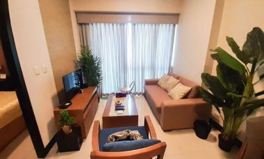 【RUSH SALE! 】1BR Condo for Sale at 8 Newtown Boulevard in Lapu-Lapu City, Cebu