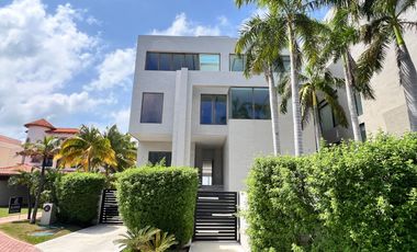 Villa de lujo en venta en Isla Dorada, Cancún