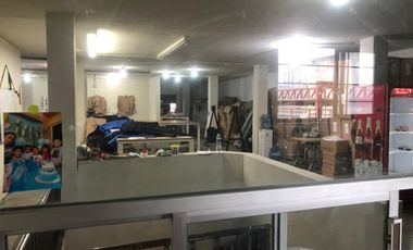 RENTA Terreno / Bodega Comercial, en Lincoln