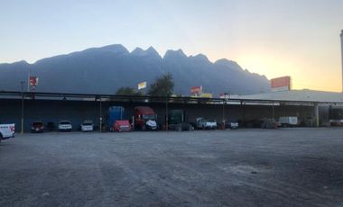 RENTA Terreno / Bodega Comercial, en Lincoln