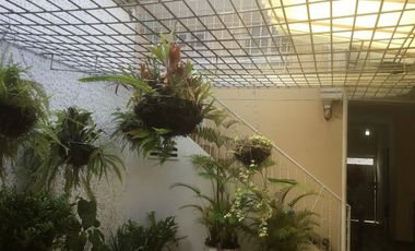 VENDO LOTE CON CASA PARA REMODELAR O CONSTRUIR