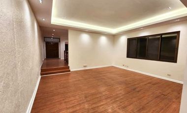 Modern Comforts: White Plains 5 Bedroom House for Rent, Newly Renovated. Your Perfect Home is One Click Away – Make It Yours Today!