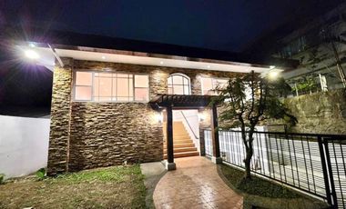 Modern Comforts: White Plains 5 Bedroom House for Rent, Newly Renovated. Your Perfect Home is One Click Away – Make It Yours Today!
