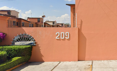 Bonita Casa En Condominio