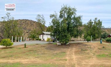 🏠León Propiedades vende hermosa casa en sector Challaco, Curacaví.🏠