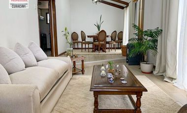 🏠León Propiedades vende hermosa casa en sector Challaco, Curacaví.🏠