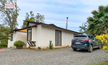 🏠León Propiedades vende hermosa casa en sector Challaco, Curacaví.🏠