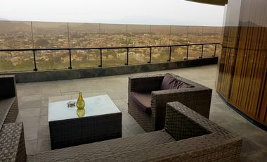 Venta Dpto espectacular vista en Cerros de Camacho con Terraza