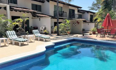 Casas En Condominios en venta en Puerto Vallarta - Estacionamiento