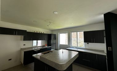 CASA DE OPORTUNIDAD EN ANTIGUA CEMENTERA