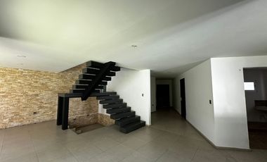 CASA DE OPORTUNIDAD EN ANTIGUA CEMENTERA