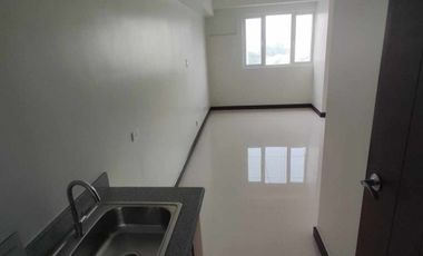 For sale condo In taft pasay gil puyat lrt harrison plaza pasay liveriza