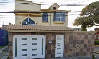 Preciosa casa en SAUCE 201, RINCONADA LA MORENA, 43625 TULANCINGO, HGO.