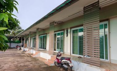 Single-story dormitory sale, 15 rooms, 1 warehouse, 483sqWa.,15MB,Phon Phisai District, Nong Khai.