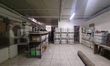 Renta de Local Comercial en Azcapotzalco, Calz. de Las Armas