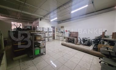 Renta de Local Comercial en Azcapotzalco, Calz. de Las Armas