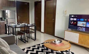 Fully Furnished 2 Bedrooms Condo For Rent Azalea Place Gorordo Ave, Cebu City infront of University of the Philippines