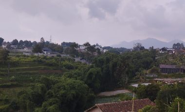 1960 M2 Tanah View Indah, Jambudipa, Cisarua, Bandung Barat