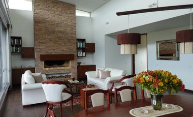 OPORTUNIDAD CASA 1 PISO 372 METROS  LOTE 2000  SOPO EN FULL CLUB HOUSE, EDAD 8 AÑOS, DOMO, BBQ CORRINAS ELECTRICAS, COCINA MESON, LAVAVAJILLAS, NEVECO