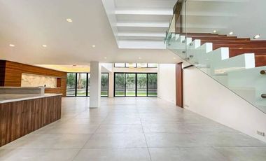 4BR BRANDNEW HOUSE & LOT ELEGANT AND CLASSY FOR SALE