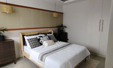 2 Bedroom Villa Along the Beach