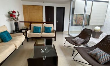 Casa en renta amueblada en Juriquilla