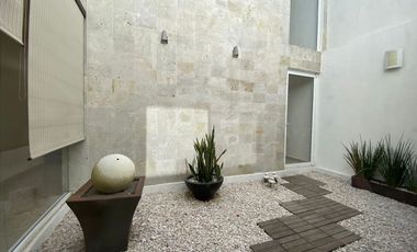 Casa en renta amueblada en Juriquilla