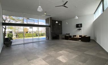 Casa en renta amueblada en Juriquilla