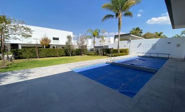 Casa en renta amueblada en Juriquilla