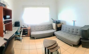 Casa en venta en Embajadores, Lomas de Cocoyoc, Morelos, México.