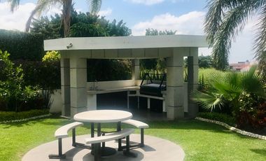 Casa en venta en Embajadores, Lomas de Cocoyoc, Morelos, México.