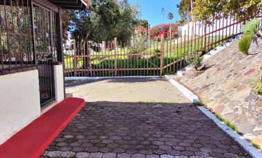 HERMOSA Y SENCILLA CASA