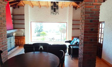 HERMOSA Y SENCILLA CASA