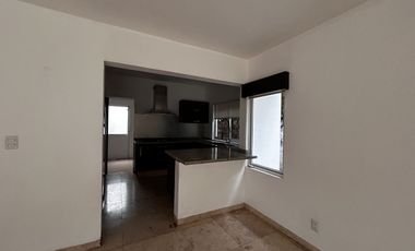 RENTA DE CASA EN LOMAS DE CAMPANARIO II QUERÉTARO