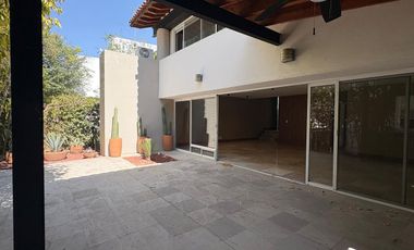 RENTA DE CASA EN LOMAS DE CAMPANARIO III QUERÉTARO