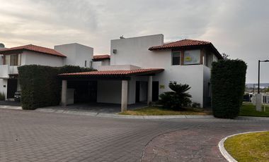 RENTA DE CASA EN LOMAS DE CAMPANARIO II QUERÉTARO