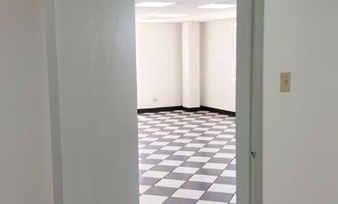 OFICINA O CONSULTARIO EN ZONA MEDICA EN RENTA