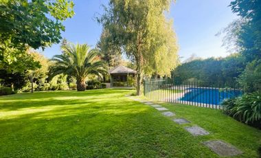 Seguridad, Estilo, Calidad Y Amplitud, Cerca De Colegios