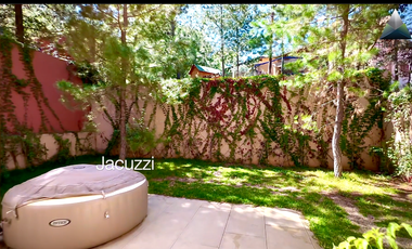 Casa en VENTA Club Golf Altozano MORELIA 4 Recamaras 3 Baños Jardin JACUzZI