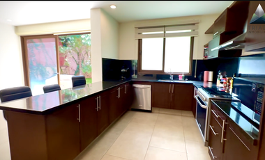 Casa en VENTA Club Golf Altozano MORELIA 4 Recamaras 3 Baños Jardin JACUzZI