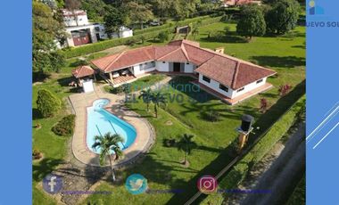 CASA CAMPESTRE EN ACACIAS META