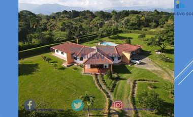 CASA CAMPESTRE EN ACACIAS META