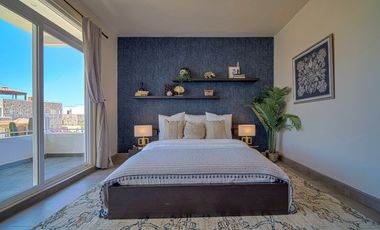 Villa con vista al oceano y a unos pasos de una extensa playa arenosa